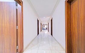 Super Townhouse Lig Main Road Indore